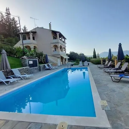Bosco Corfu شقة *